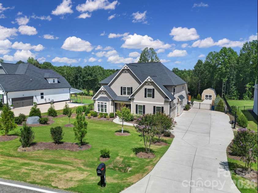 6818 Forney Hill Road, Denver, NC 28037.  MLS# CAR4411567, YatesRealty ID 45112. 