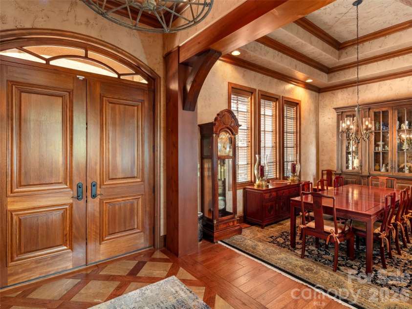 1812 Bella Vista Court, Arden, NC 28704.  MLS# CAR4408416, YatesRealty ID 45113. 