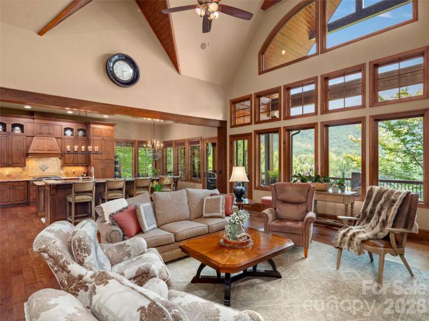 1812 Bella Vista Court, Arden, NC 28704.  MLS# CAR4408416, YatesRealty ID 45113. 