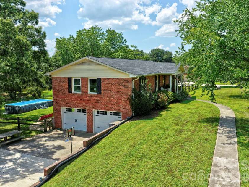 7220 Pharr Mill Road, Harrisburg, NC 28075.  MLS# CAR4415301, YatesRealty ID 45114. 
