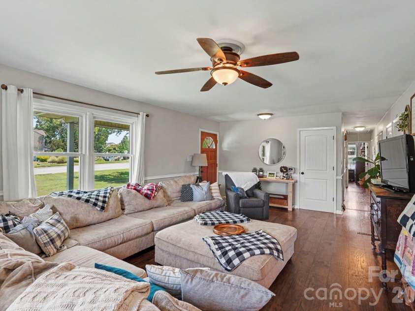 7220 Pharr Mill Road, Harrisburg, NC 28075.  MLS# CAR4415301, YatesRealty ID 45114. 