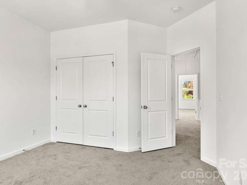 214 Overstone Court, Fort Mill, SC 29715.  MLS# CAR4413937, YatesRealty ID 45115. 
