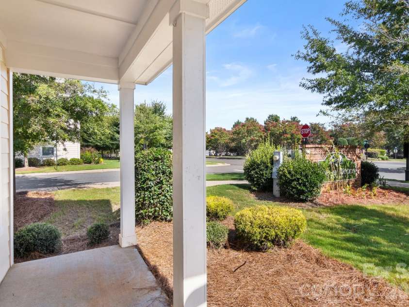 214 Overstone Court, Fort Mill, SC 29715.  MLS# CAR4413937, YatesRealty ID 45115. 
