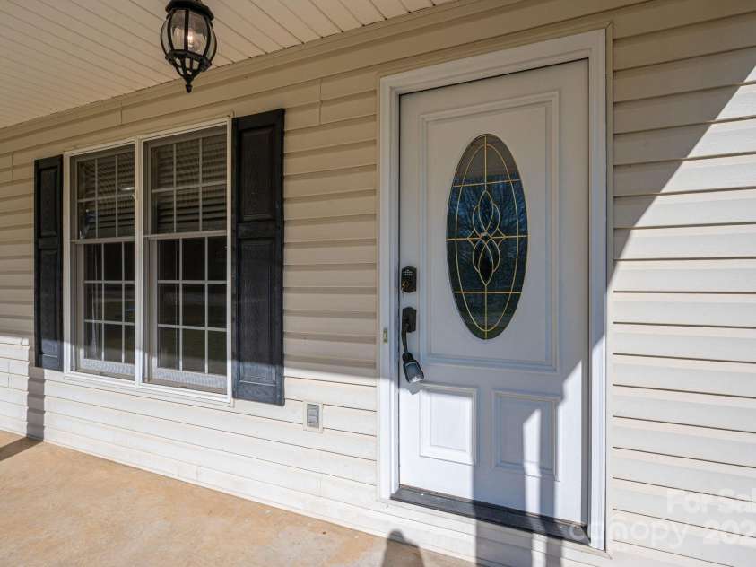 121 Wichita Drive, Shelby, NC 28152.  MLS# CAR4240337, YatesRealty ID 4512. 