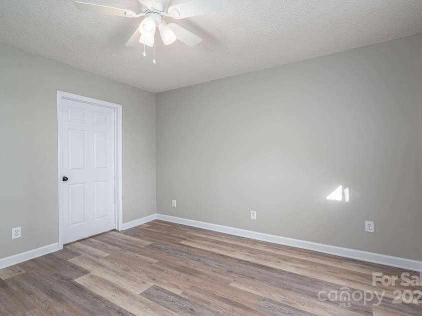 121 Wichita Drive, Shelby, NC 28152.  MLS# CAR4240337, YatesRealty ID 4512. 