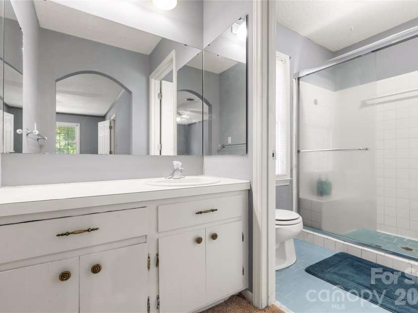 1007 Ragin Lane, Rock Hill, SC 29732.  MLS# CAR4414419, YatesRealty ID 45123. 