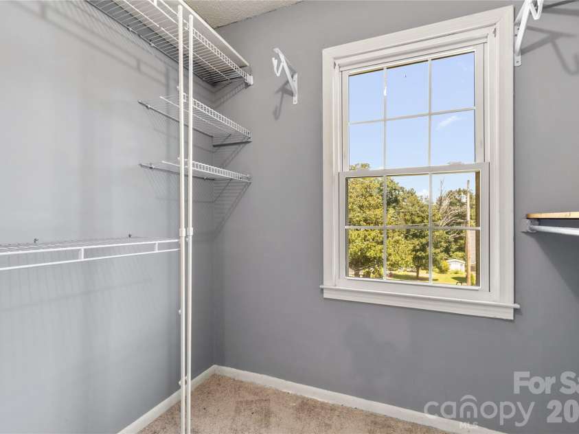 1007 Ragin Lane, Rock Hill, SC 29732.  MLS# CAR4414419, YatesRealty ID 45123. 