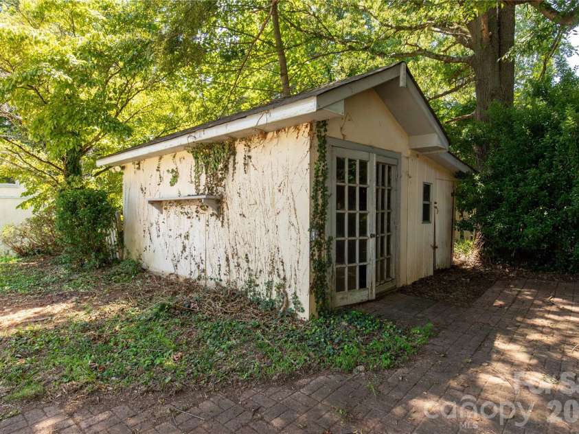 1007 Ragin Lane, Rock Hill, SC 29732.  MLS# CAR4414419, YatesRealty ID 45123. 