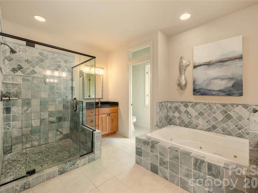 281 Bob White Loop, Waynesville, NC 28786.  MLS# CAR4414207, YatesRealty ID 45126. 
