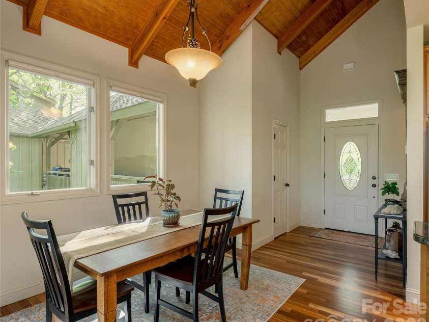 281 Bob White Loop, Waynesville, NC 28786.  MLS# CAR4414207, YatesRealty ID 45126. Dining Area
