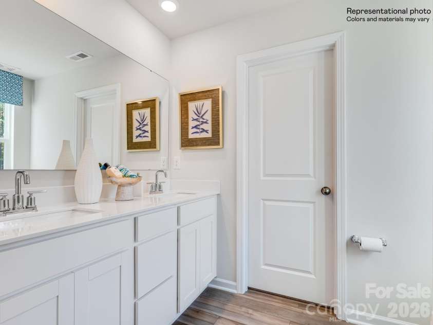 1848 Broom Maker Drive, Bessemer City, NC 28016.  MLS# CAR4415859, YatesRealty ID 45127. Primary Bathroom