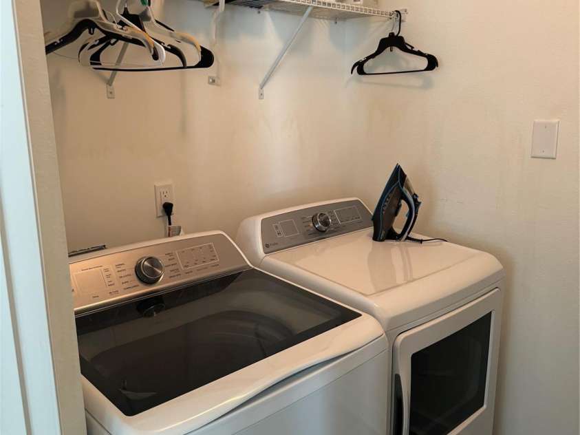 2629 Stream Bank Drive, Charlotte, NC 28269.  MLS# CAR4342362, YatesRealty ID 4513. 