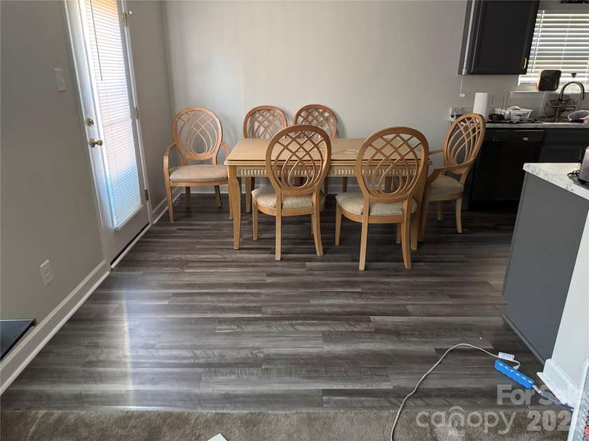 2629 Stream Bank Drive, Charlotte, NC 28269.  MLS# CAR4342362, YatesRealty ID 4513. 