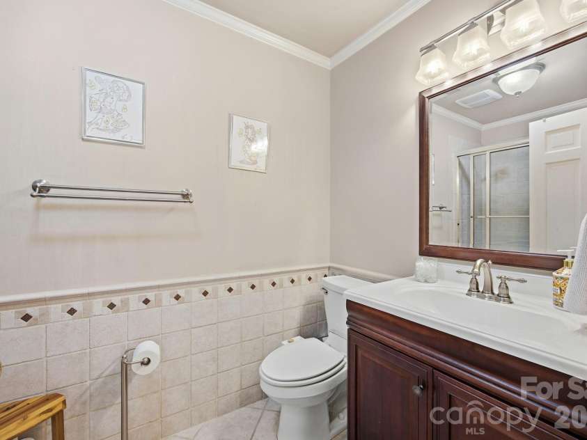 408 Bethel Drive, Salisbury, NC 28144.  MLS# CAR4367014, YatesRealty ID 45133. Another Full Bath