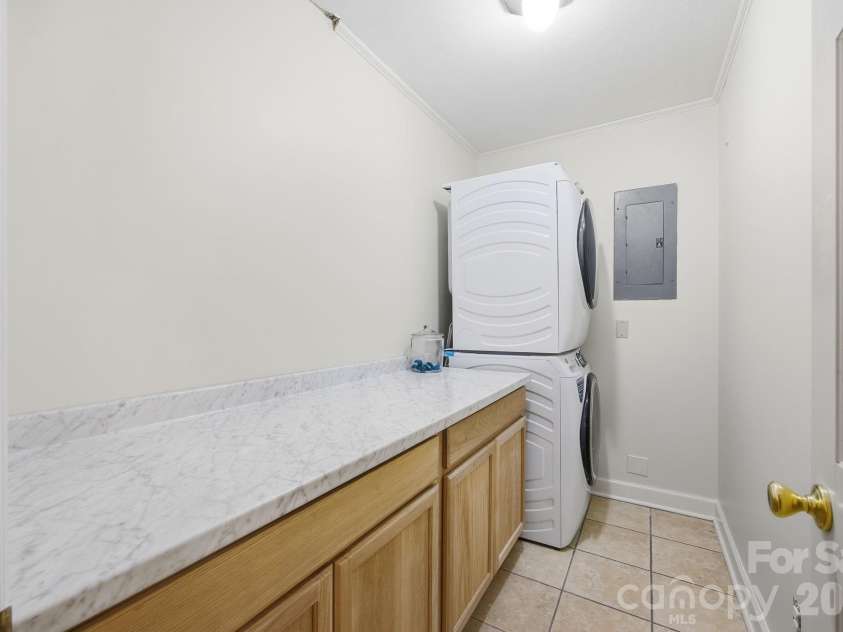 408 Bethel Drive, Salisbury, NC 28144.  MLS# CAR4367014, YatesRealty ID 45133. Laundry Room across from Half Bath by Kitchen