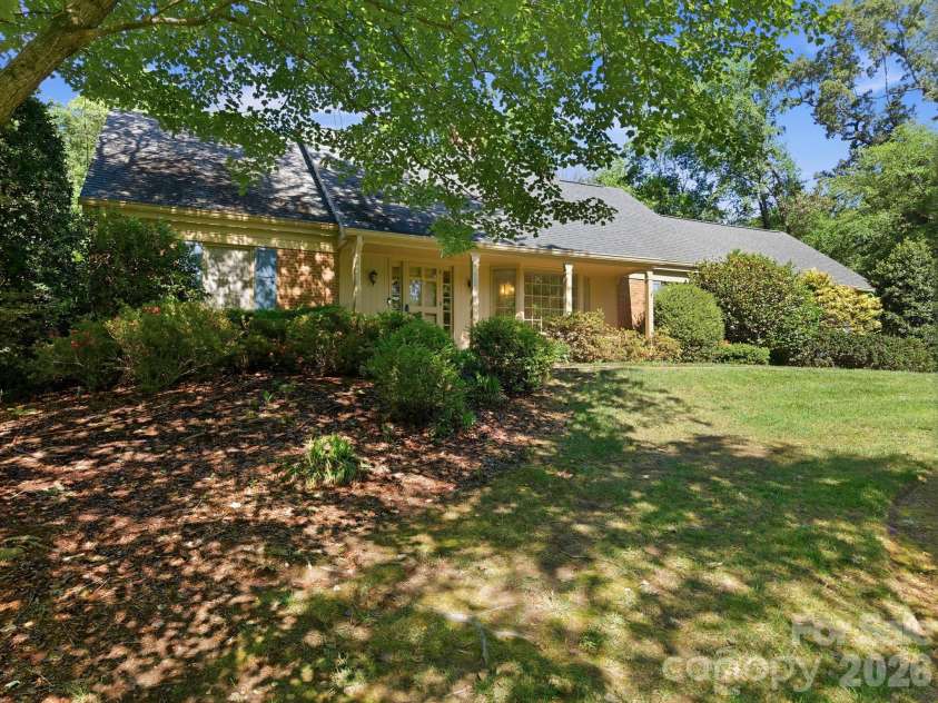 408 Bethel Drive, Salisbury, NC 28144.  MLS# CAR4367014, YatesRealty ID 45133. Only 2 miles from Downtown Dining and Shops
