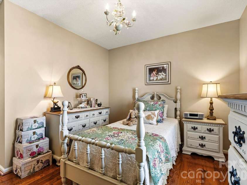 215 Towne Court, Conover, NC 28613.  MLS# CAR4354978, YatesRealty ID 4514. Second Bedroom Focused View 