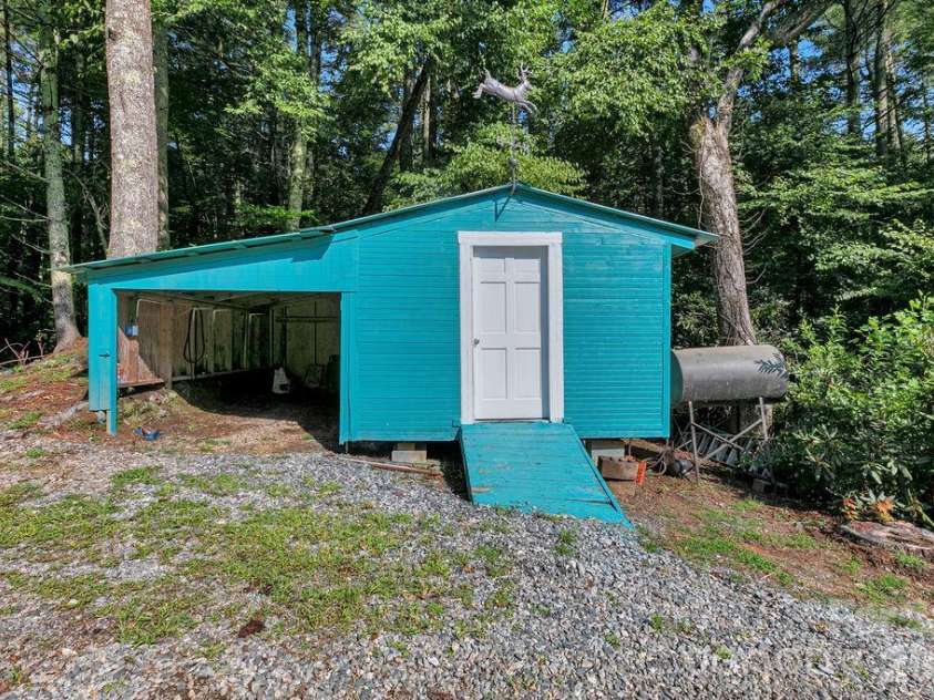 98 New Sorrells Estate, Brevard, NC 28712.  MLS# CAR4414087, YatesRealty ID 45142. Back-Yard