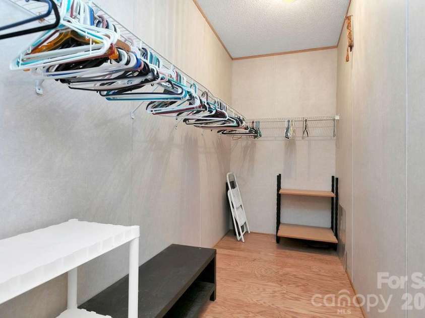 98 New Sorrells Estate, Brevard, NC 28712.  MLS# CAR4414087, YatesRealty ID 45142. Large Closets