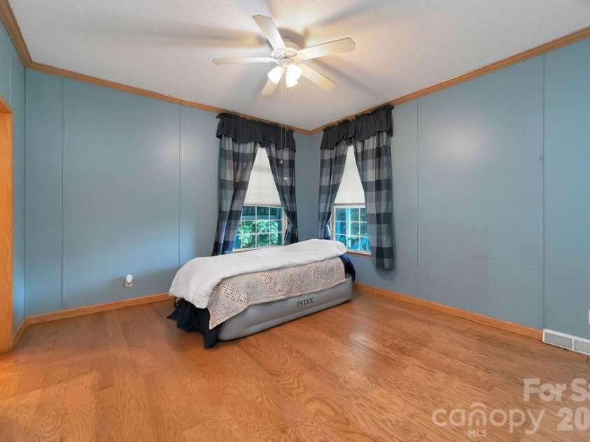 98 New Sorrells Estate, Brevard, NC 28712.  MLS# CAR4414087, YatesRealty ID 45142. Primary Bedroom