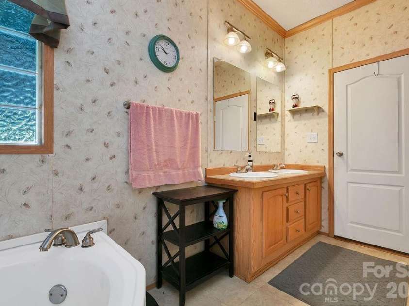 98 New Sorrells Estate, Brevard, NC 28712.  MLS# CAR4414087, YatesRealty ID 45142. Vanity