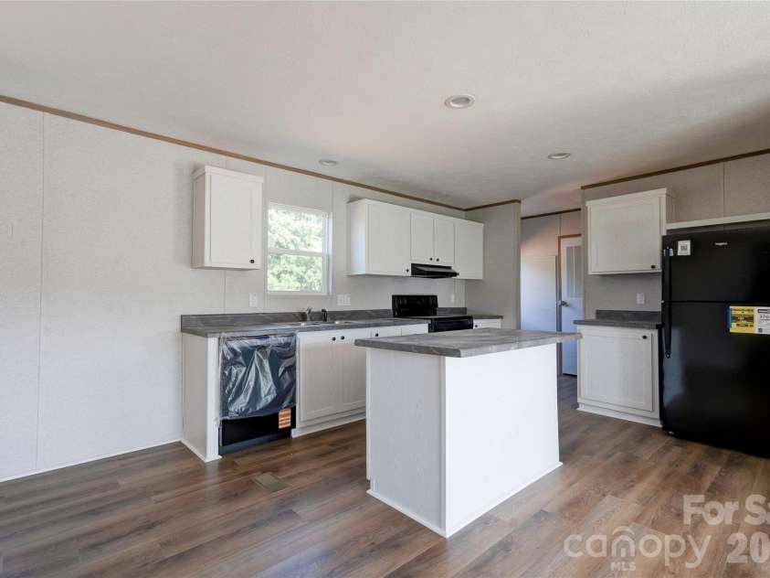 804 Eagleview Lane, Lawndale, NC 28090.  MLS# CAR4415501, YatesRealty ID 45144. 
