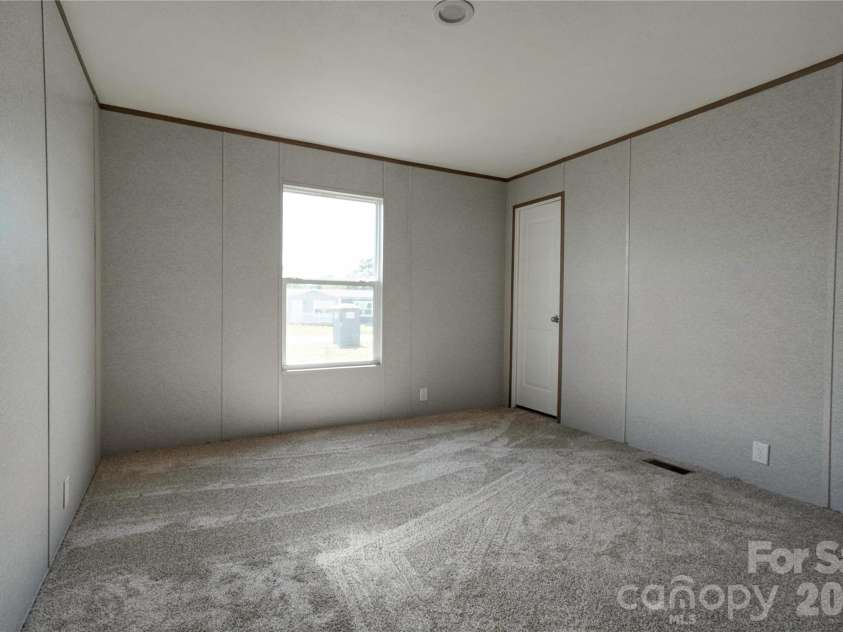 804 Eagleview Lane, Lawndale, NC 28090.  MLS# CAR4415501, YatesRealty ID 45144. 