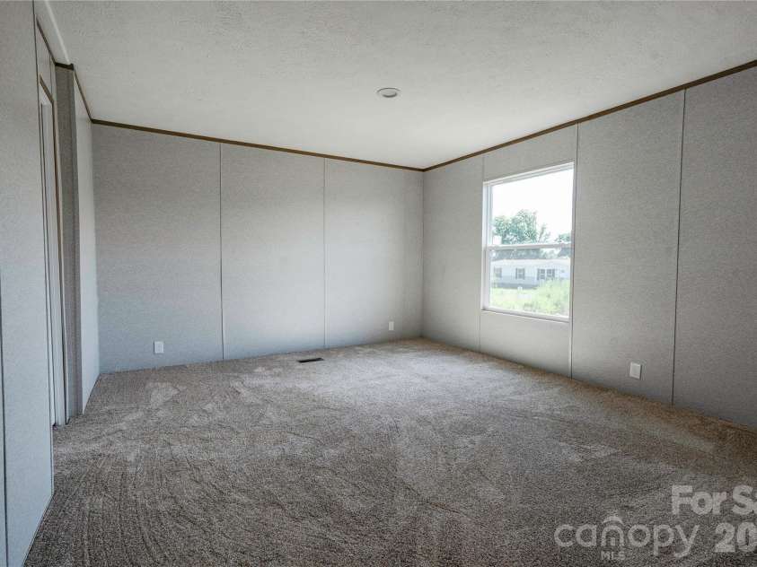 804 Eagleview Lane, Lawndale, NC 28090.  MLS# CAR4415501, YatesRealty ID 45144. 