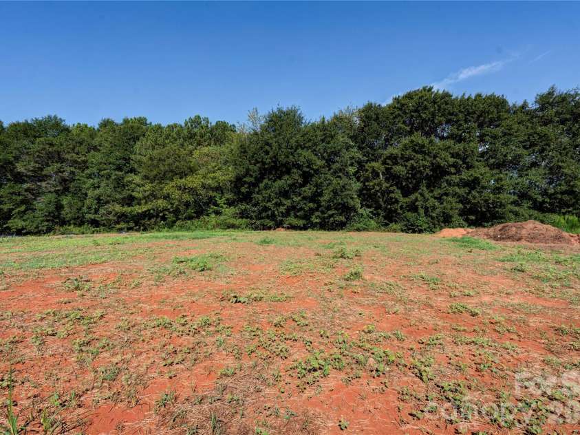 804 Eagleview Lane, Lawndale, NC 28090.  MLS# CAR4415501, YatesRealty ID 45144. 