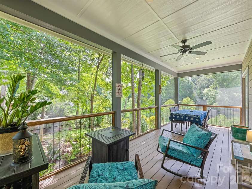 18 Forget Me Not Meadows, Fairview, NC 28730.  MLS# CAR4410784, YatesRealty ID 45145. 