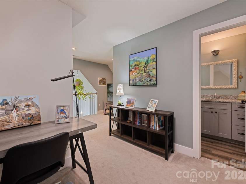 18 Forget Me Not Meadows, Fairview, NC 28730.  MLS# CAR4410784, YatesRealty ID 45145. 