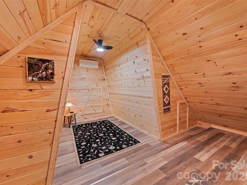 18 Forget Me Not Meadows, Fairview, NC 28730.  MLS# CAR4410784, YatesRealty ID 45145. 