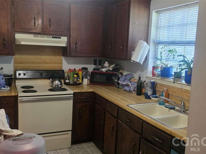10100 Cromarty Lane, Mint Hill, NC 28227.  MLS# CAR4404545, YatesRealty ID 45147. 