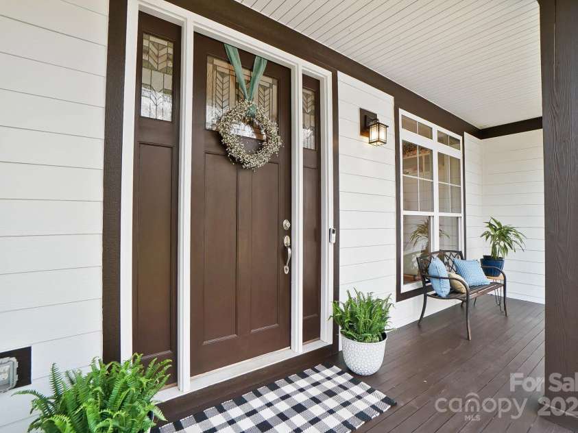 10000 Blossom Drive, Concord, NC 28025.  MLS# CAR4228278, YatesRealty ID 4515. 