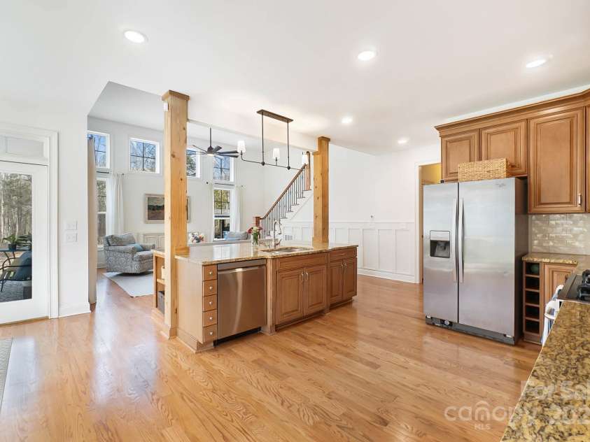 10000 Blossom Drive, Concord, NC 28025.  MLS# CAR4228278, YatesRealty ID 4515. 