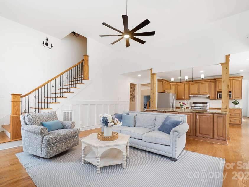 10000 Blossom Drive, Concord, NC 28025.  MLS# CAR4228278, YatesRealty ID 4515. 