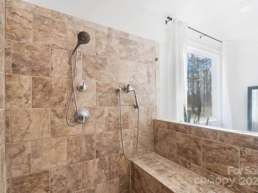 10000 Blossom Drive, Concord, NC 28025.  MLS# CAR4228278, YatesRealty ID 4515. 