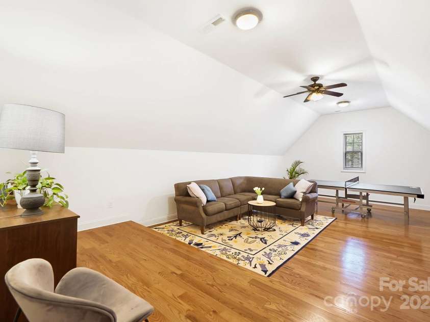 10000 Blossom Drive, Concord, NC 28025.  MLS# CAR4228278, YatesRealty ID 4515. 