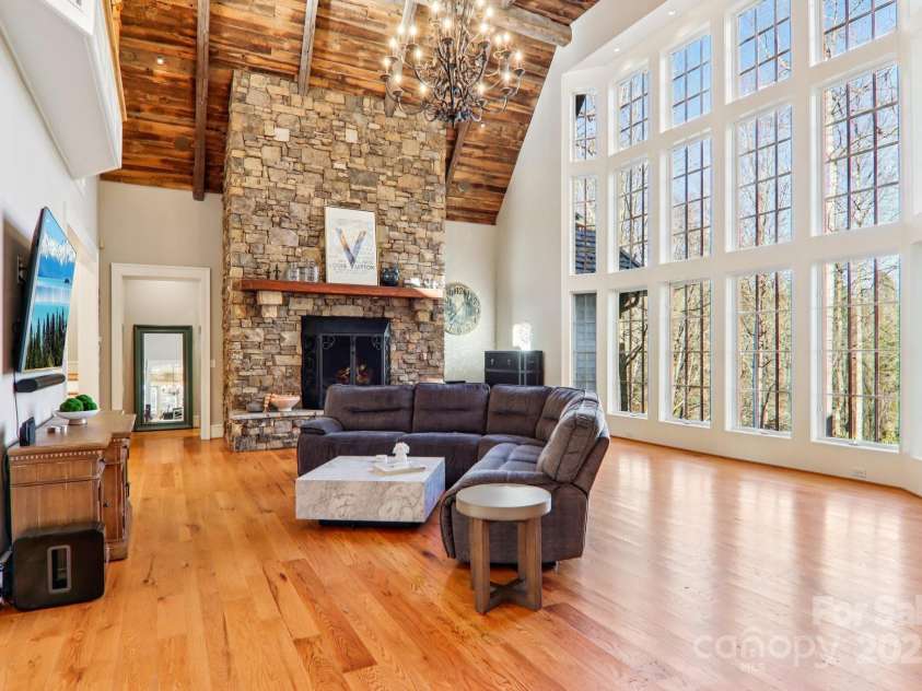 146 Allison Creek Trail, Brevard, NC 28712.  MLS# CAR4323068, YatesRealty ID 4515. 