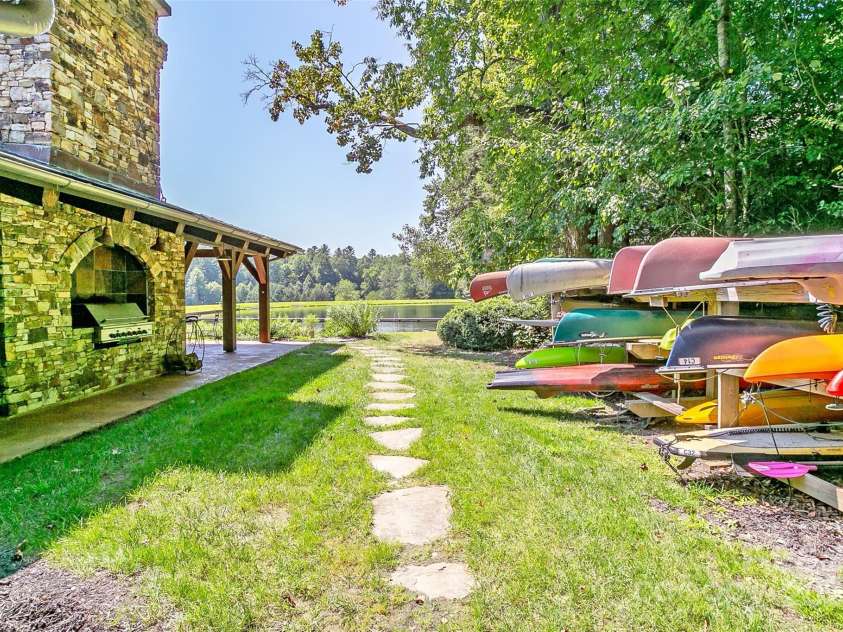 146 Allison Creek Trail, Brevard, NC 28712.  MLS# CAR4323068, YatesRealty ID 4515. Community canoe/paddle board storage