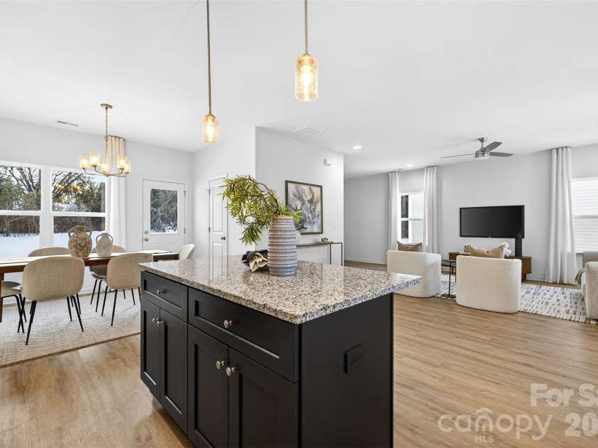 2719 Willow Street, Charlotte, NC 28208.  MLS# CAR4321013, YatesRealty ID 4515. 