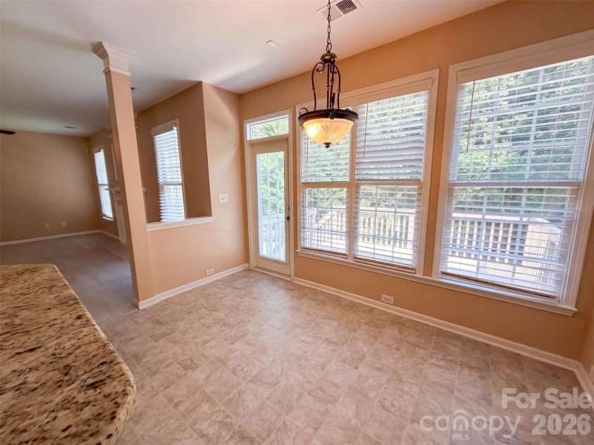 3106 Arklow Road, Charlotte, NC 28269.  MLS# CAR4415910, YatesRealty ID 45150. 