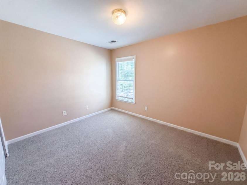 3106 Arklow Road, Charlotte, NC 28269.  MLS# CAR4415910, YatesRealty ID 45150. 
