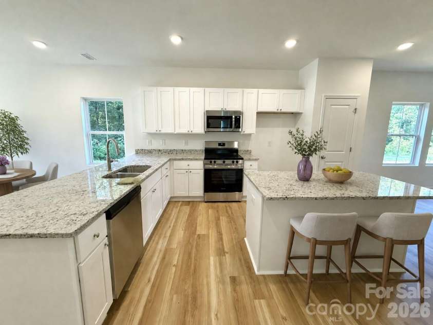 307 13th Street, Kannapolis, NC 28081.  MLS# CAR4406396, YatesRealty ID 45151. 