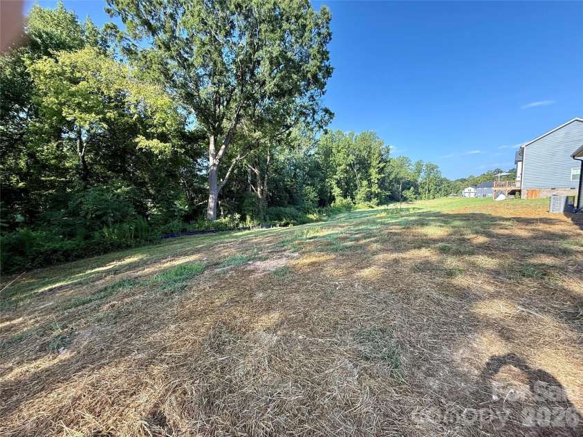307 13th Street, Kannapolis, NC 28081.  MLS# CAR4406396, YatesRealty ID 45151. 