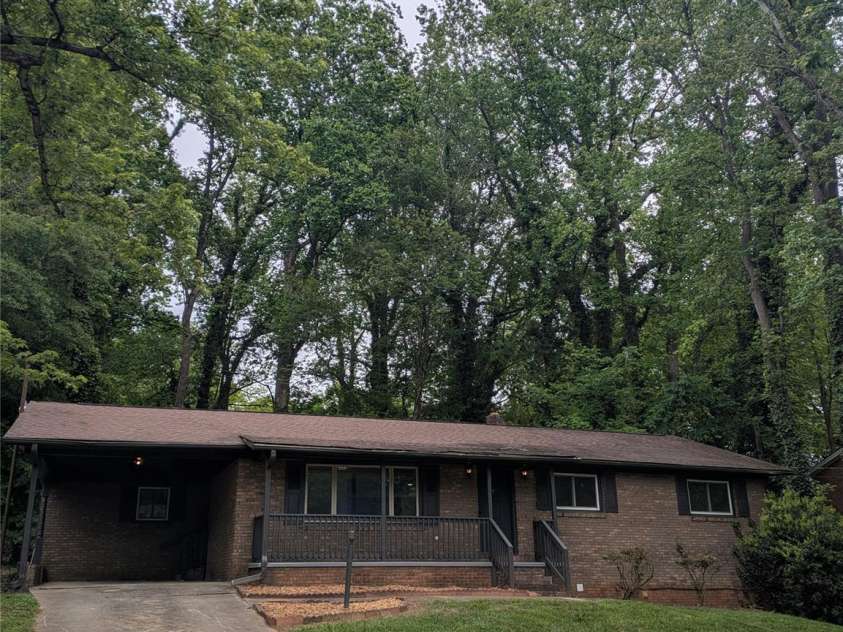 1002 Hemlock Drive, Shelby, NC 28150.  MLS# CAR4415909, YatesRealty ID 45155. 