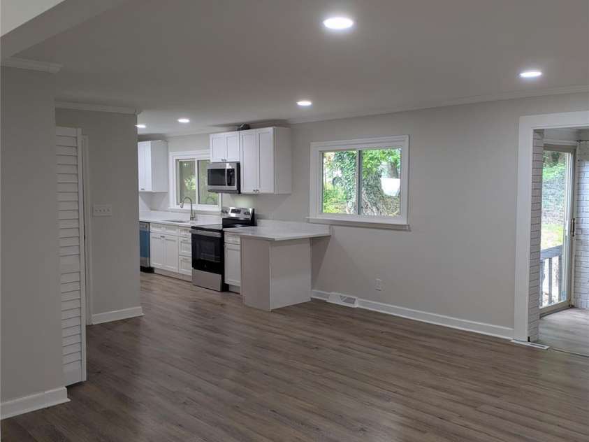 1002 Hemlock Drive, Shelby, NC 28150.  MLS# CAR4415909, YatesRealty ID 45155. 