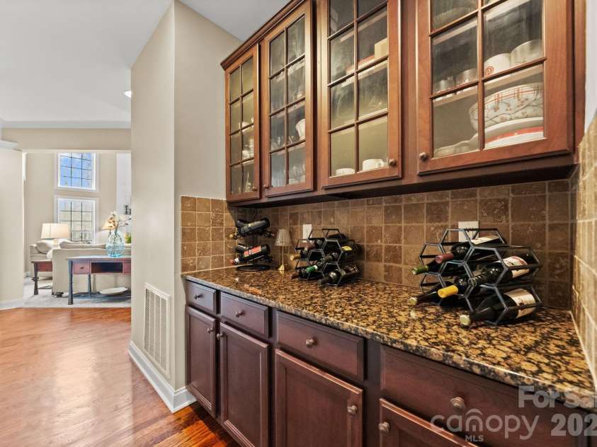 165 Pecan Hills Drive, Mooresville, NC 28115.  MLS# CAR4351219, YatesRealty ID 4516. 