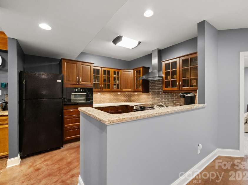 165 Pecan Hills Drive, Mooresville, NC 28115.  MLS# CAR4351219, YatesRealty ID 4516. 