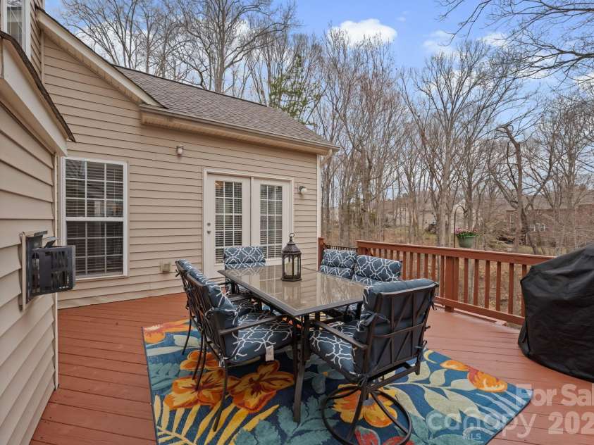165 Pecan Hills Drive, Mooresville, NC 28115.  MLS# CAR4351219, YatesRealty ID 4516. 